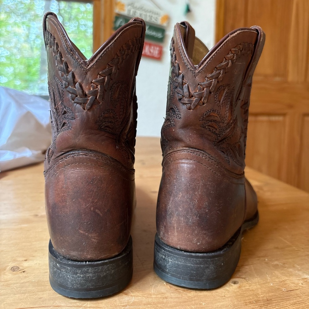 Frye Brown Leather Embossed Western Cowboy Boots - Picture 5 of 7